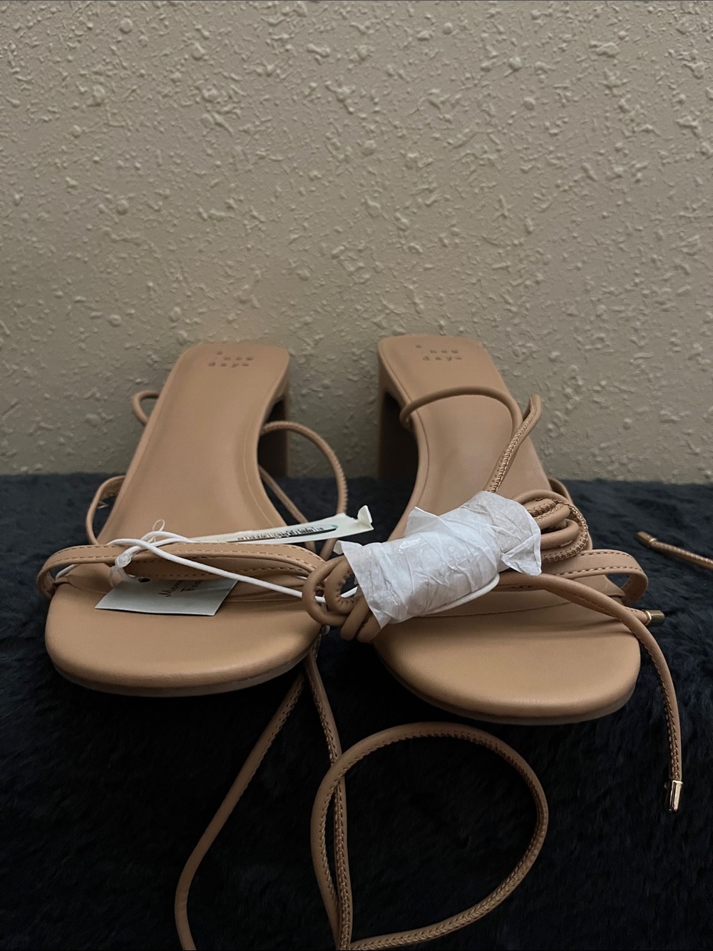 A new day tie up heels - Picture 3 of 14